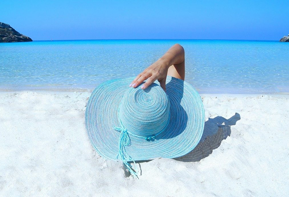 From Antiparos to Paros and Back!