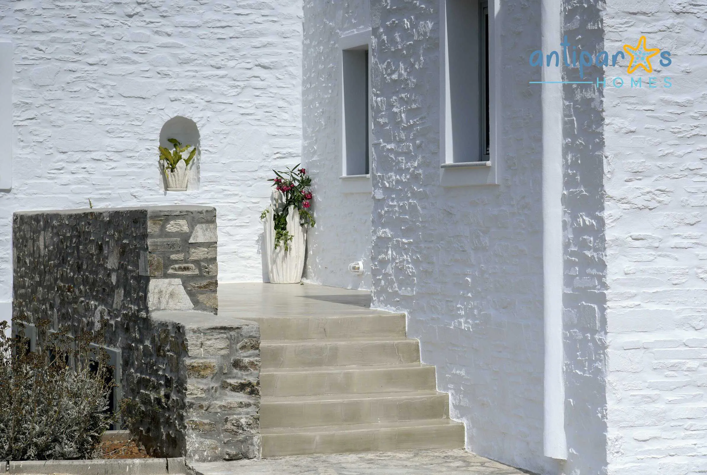 House view - Unit A exterior