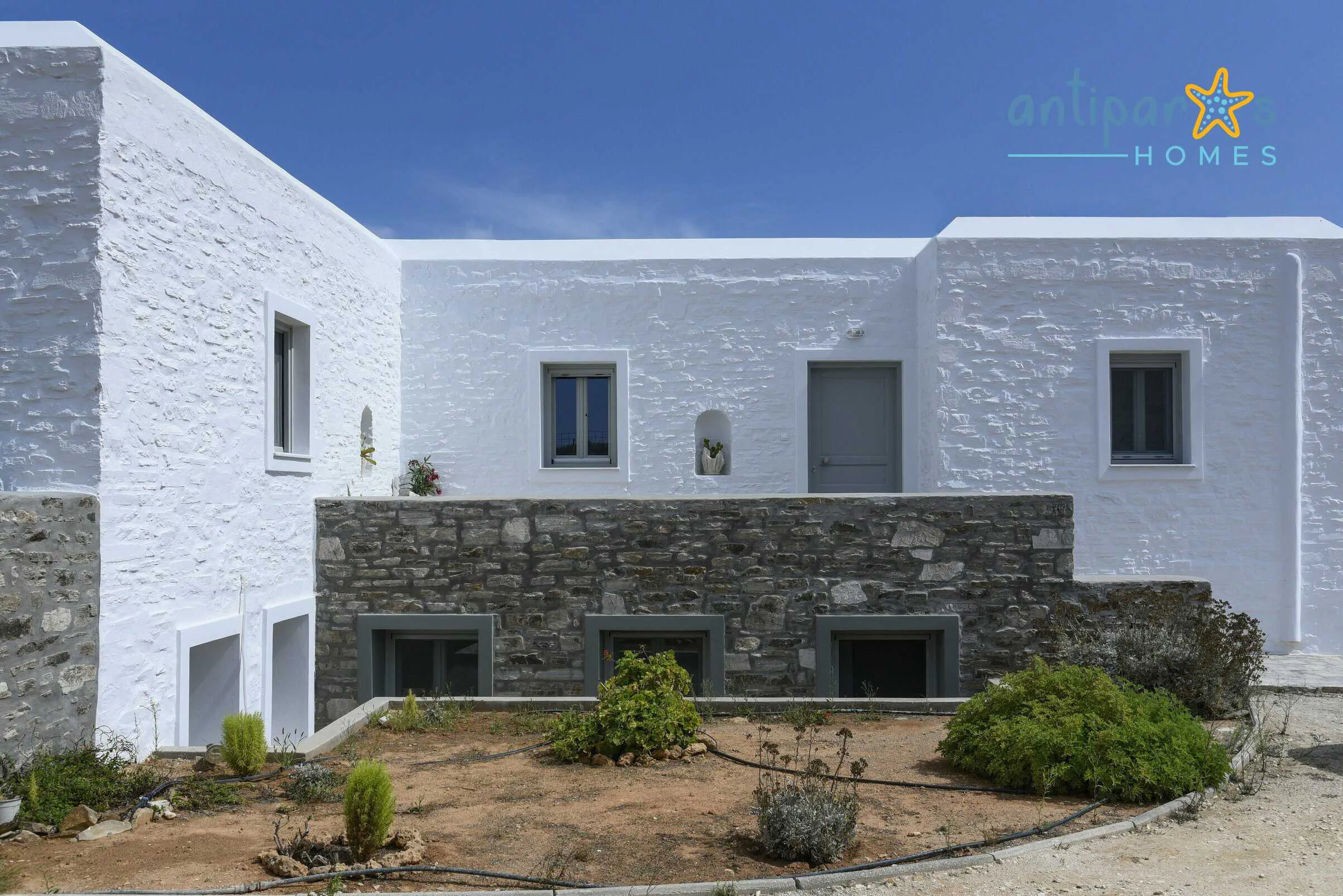 House view - Unit A exterior