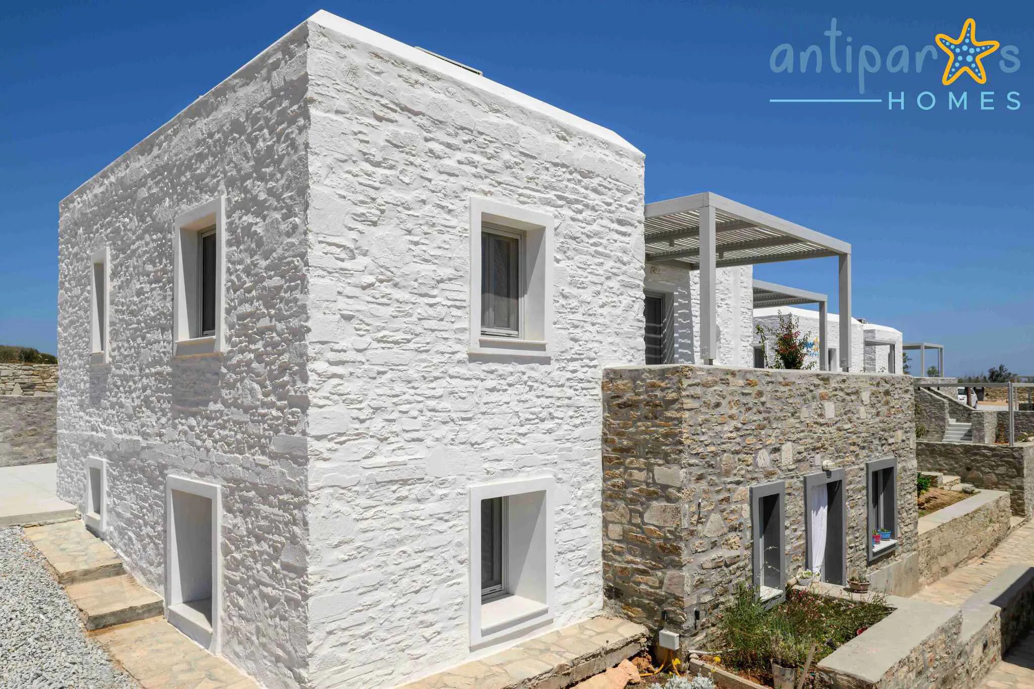 House view - Unit A exterior