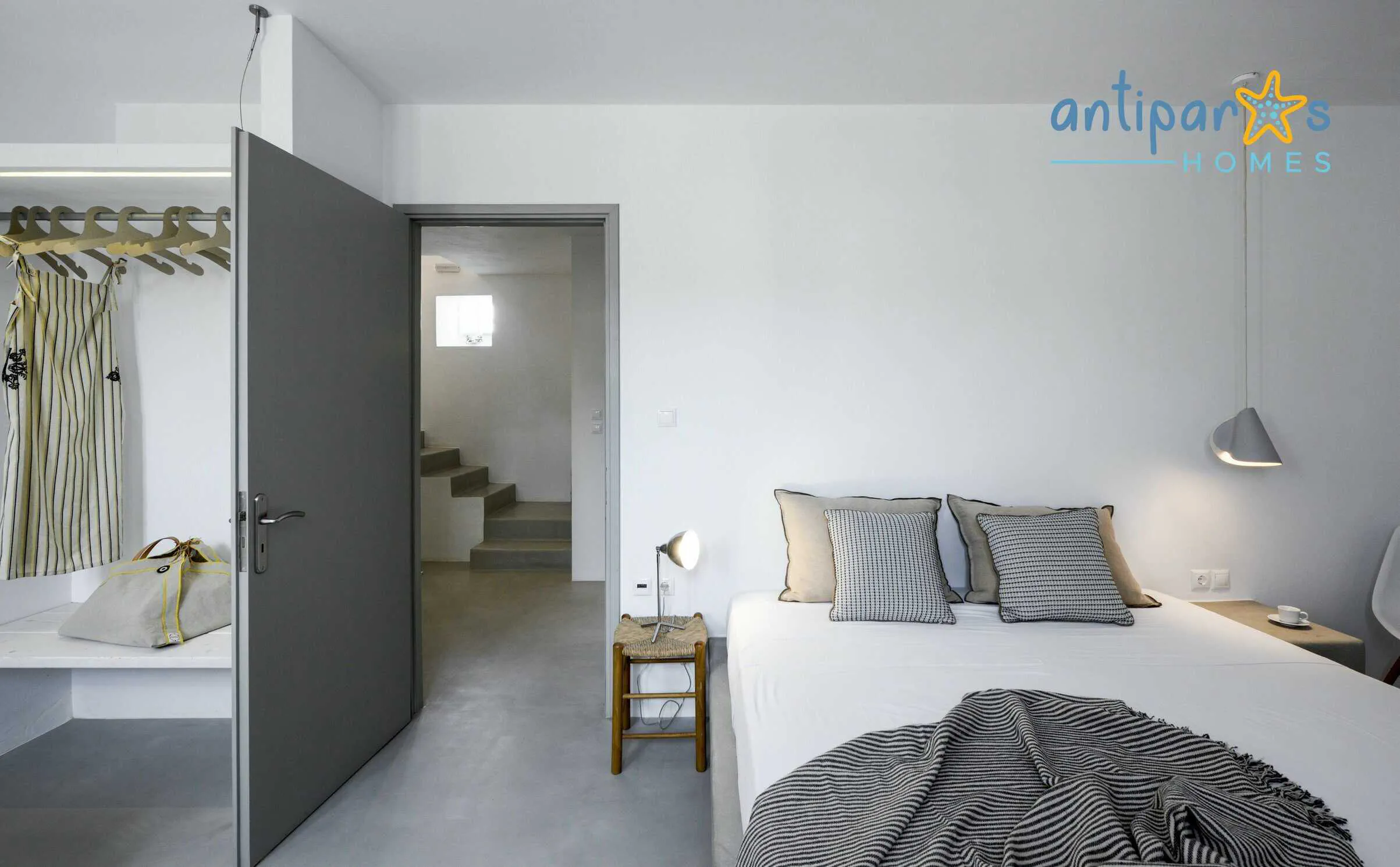 House view - Unit B exterior