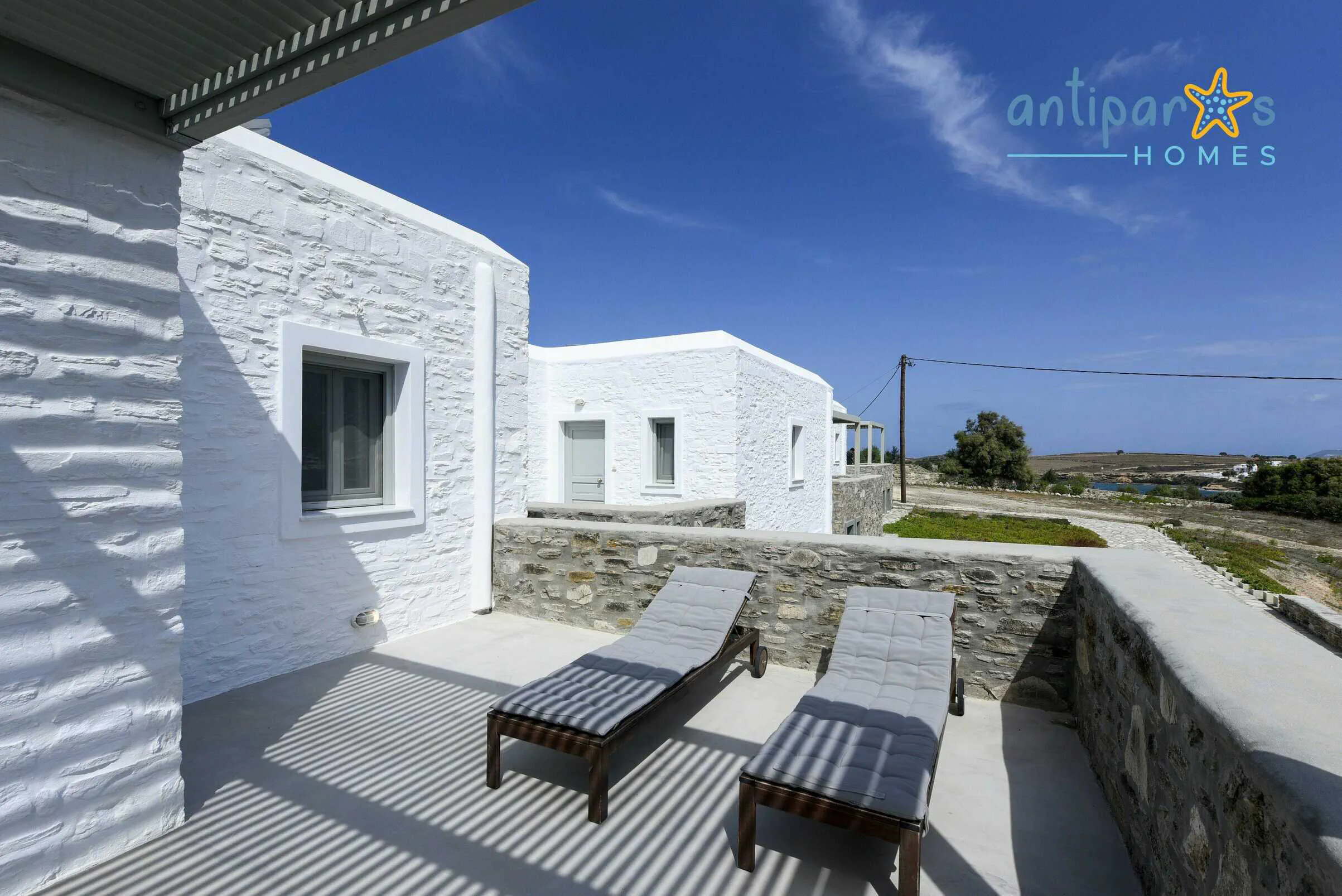 House view - Unit B exterior