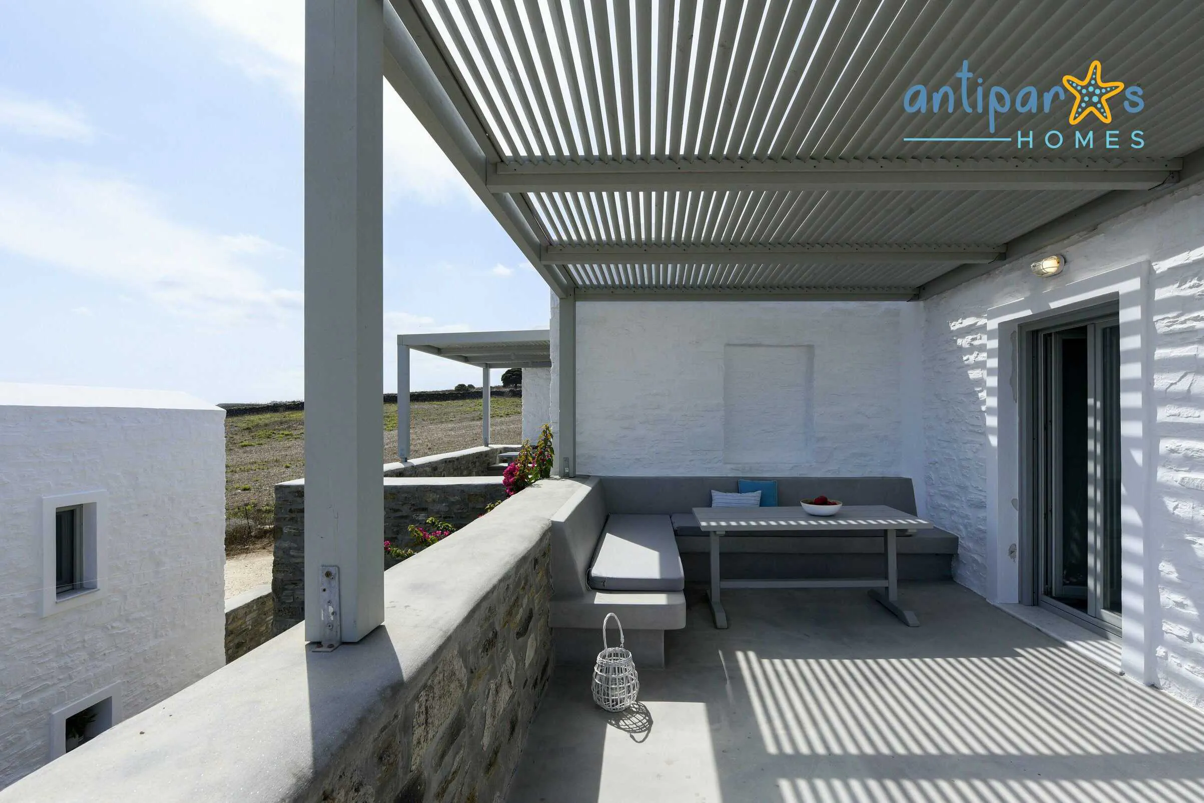 House view - Unit B exterior