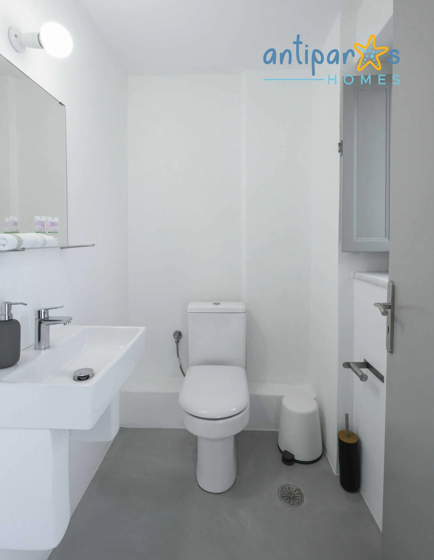 House view - Unit E exterior